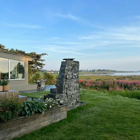Coastal Retreat In Nature Reserve Near